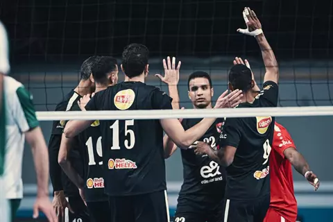 كرة طائرة.. الأهلي يتأهل لنهائي كأس مصر وينتظر الفائز من الزمالك وبتروجيت